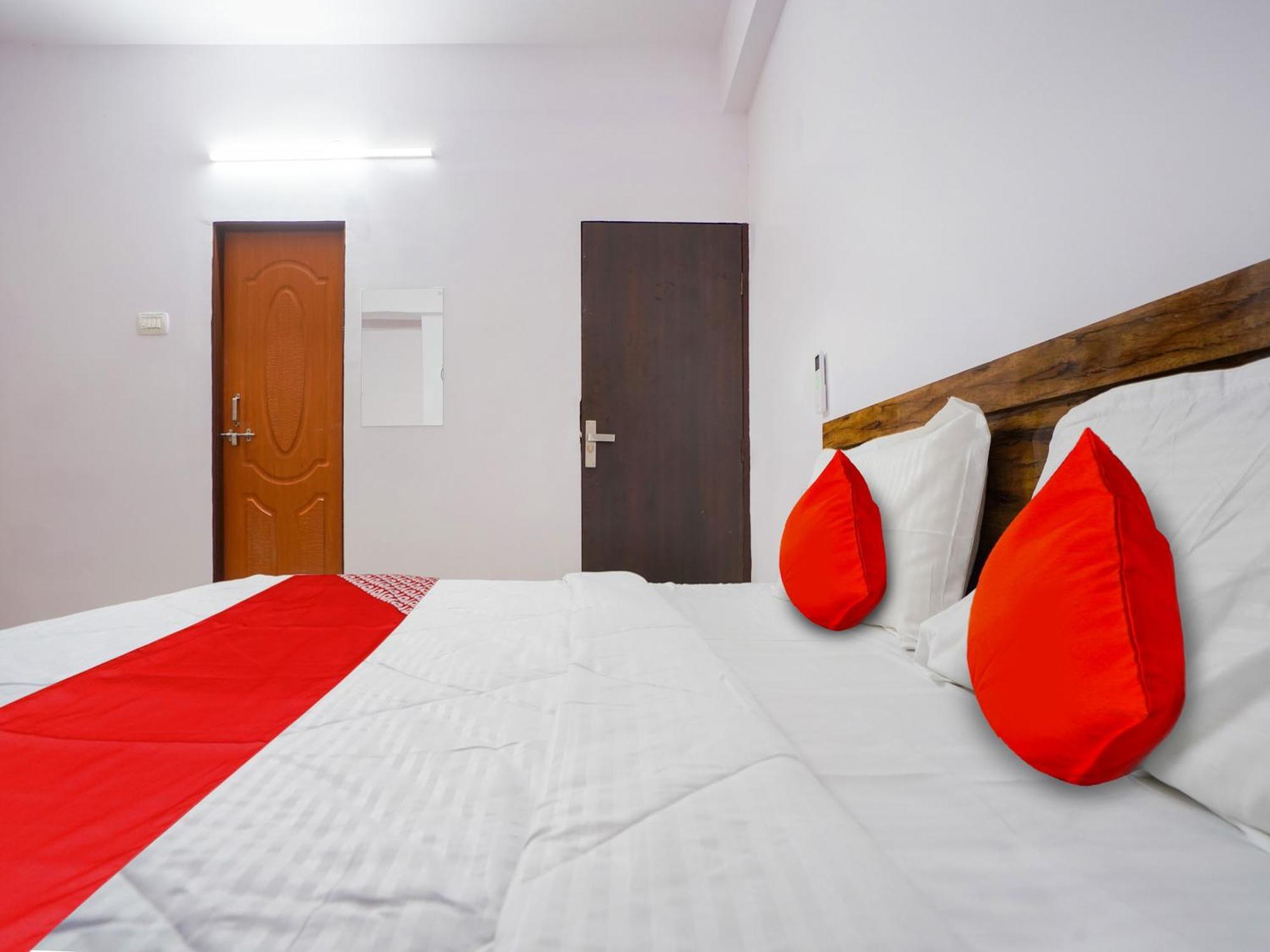 Super Hotel O London Street Nagpur Exterior foto